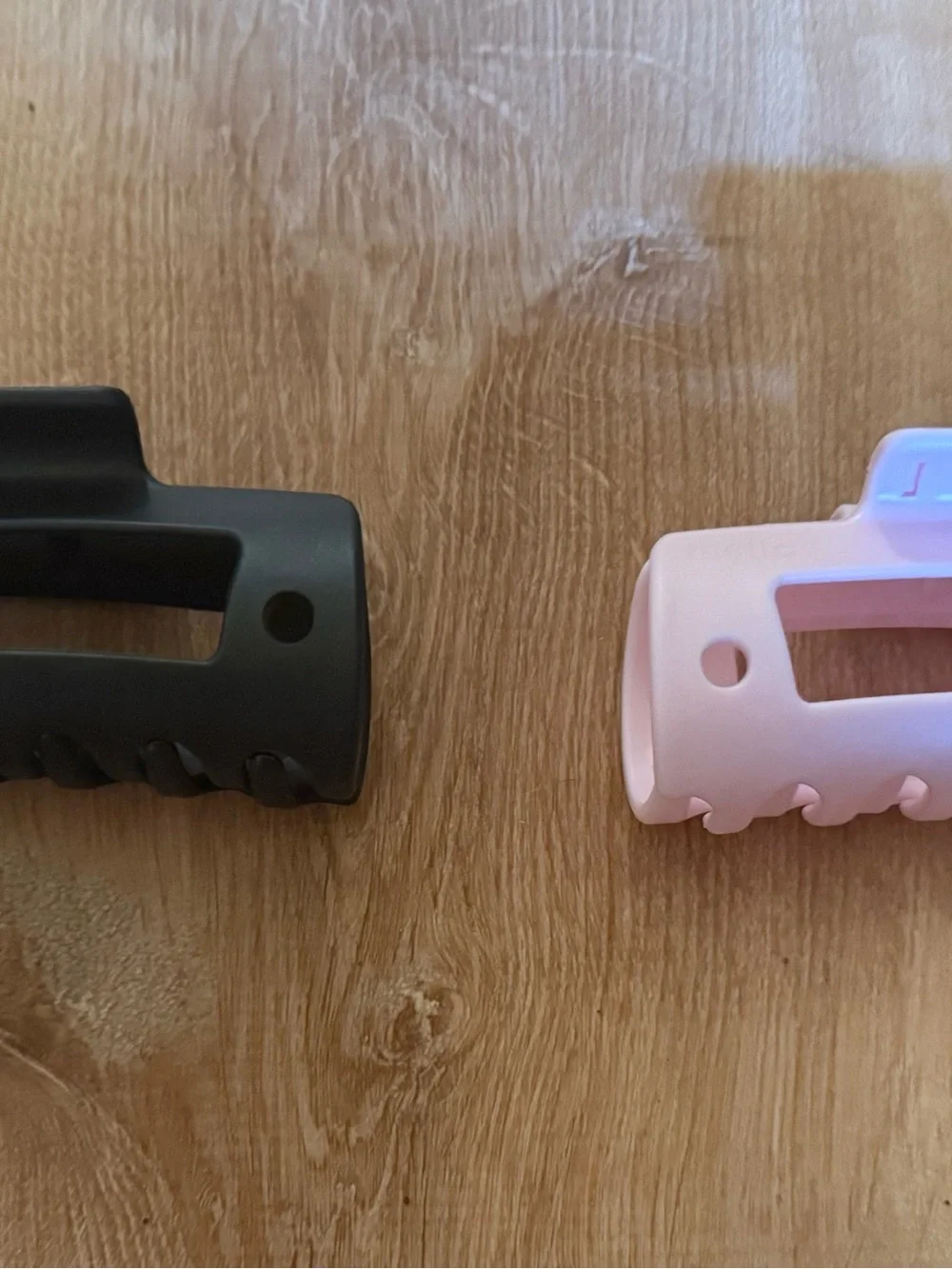 Viral MELLO charm cloud clips